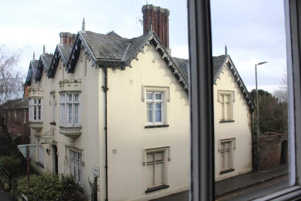 לאומינסטר Medieval Roots And Harry Potter Townhouse - Hiking Near Ludlow מראה חיצוני תמונה