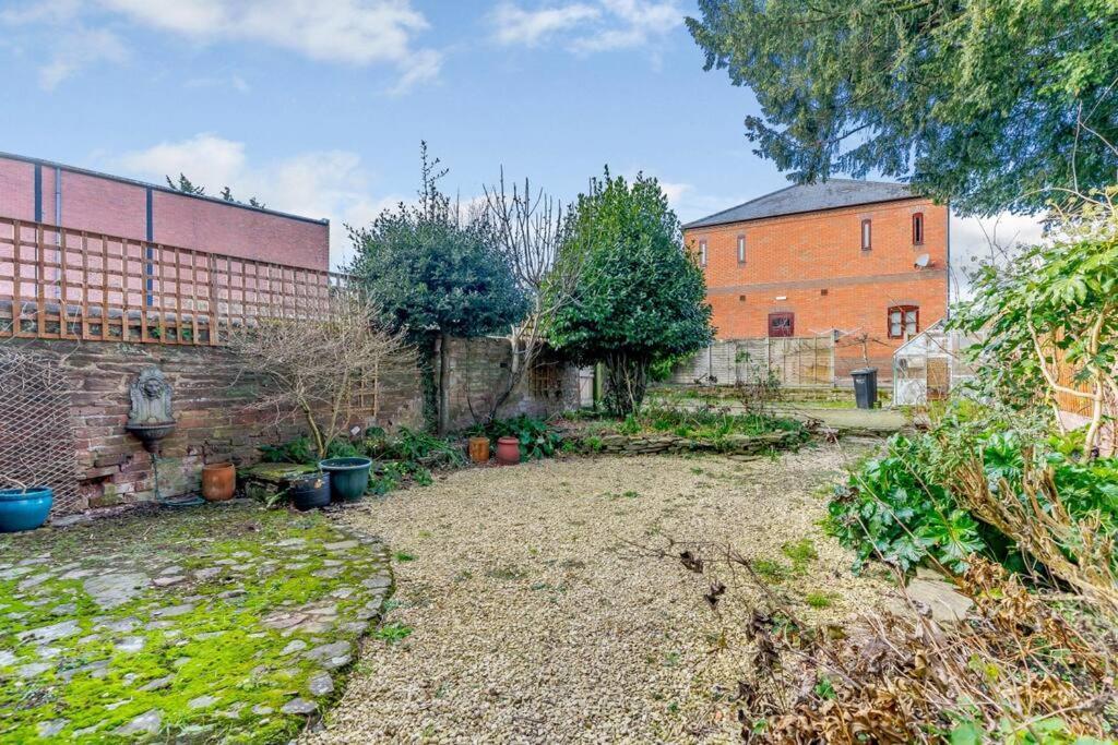 לאומינסטר Medieval Roots And Harry Potter Townhouse - Hiking Near Ludlow מראה חיצוני תמונה